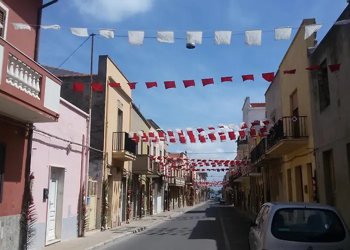 Su Nuraghe Oda ve Kahvaltı 3*