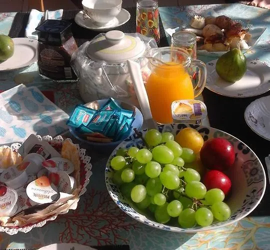 Oda ve Kahvaltı Su Nuraghe