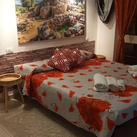 Su Nuraghe Сант-Антиоко